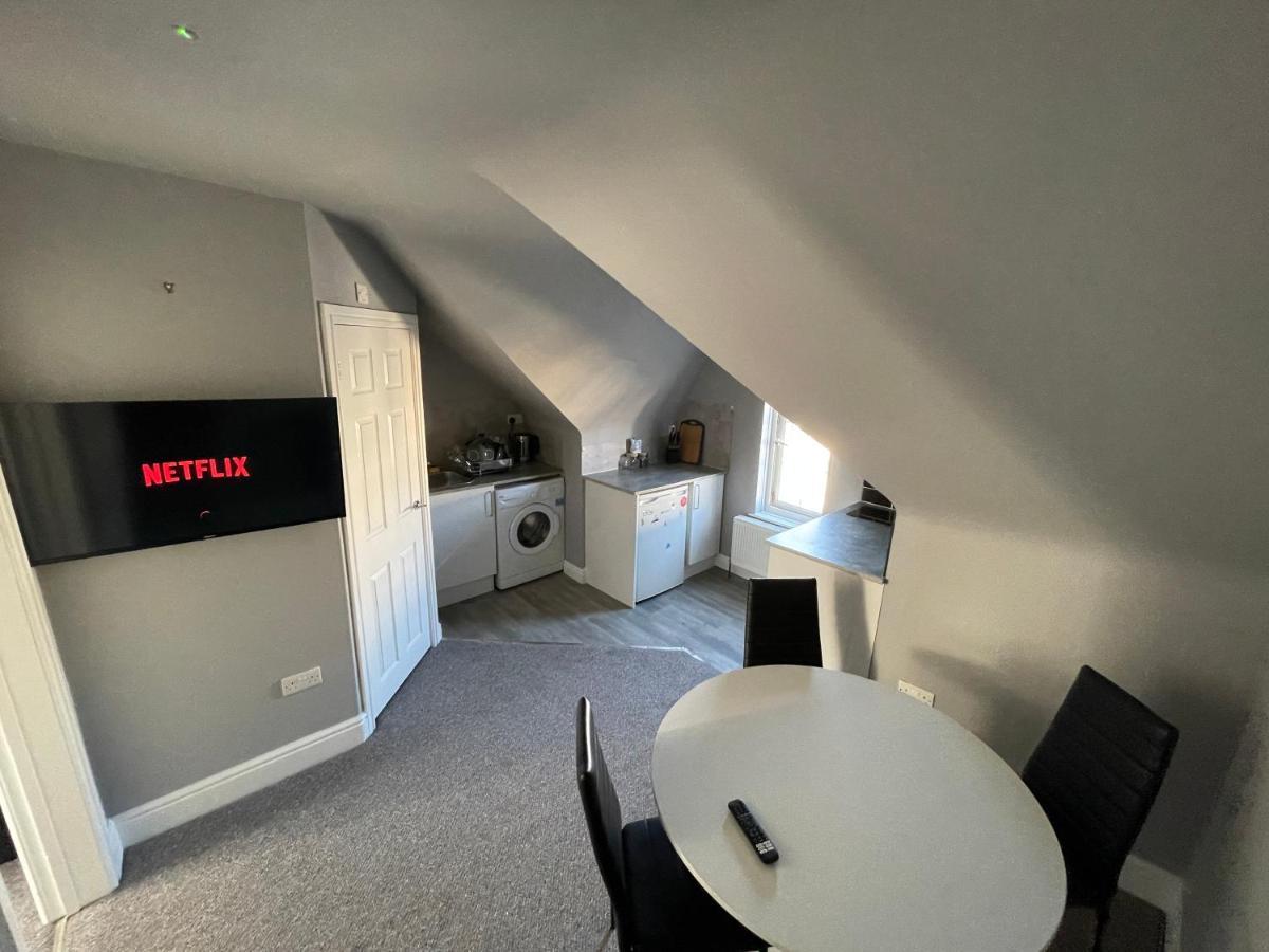 Luton Short Term Lets - Cardiff Road Apartment Luaran gambar