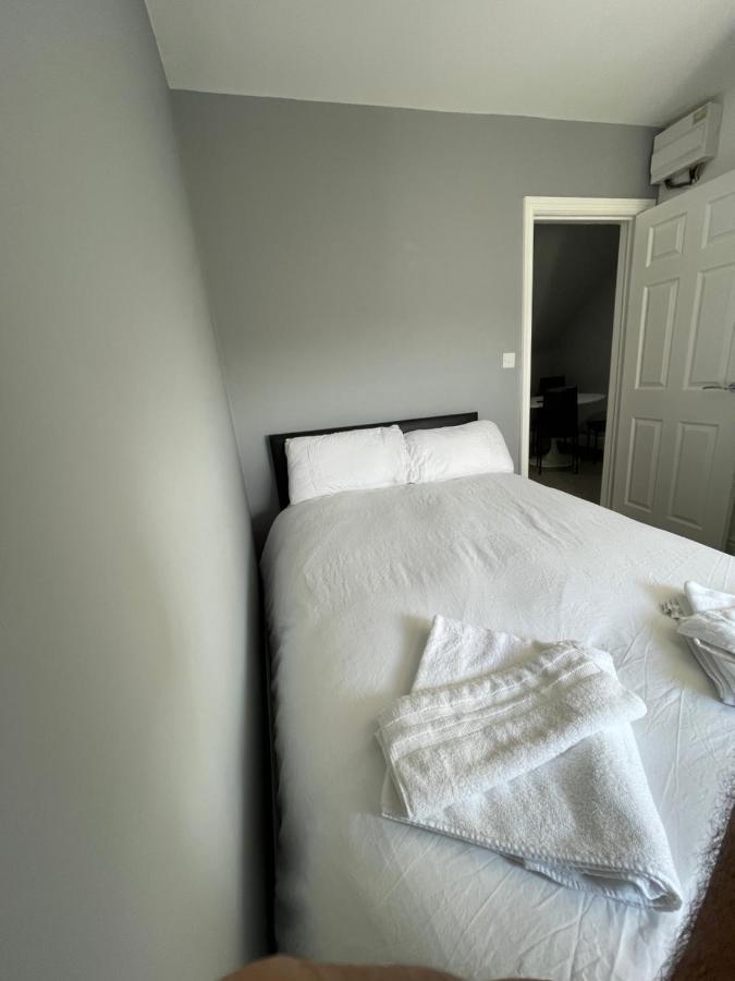 Luton Short Term Lets - Cardiff Road Apartment Luaran gambar