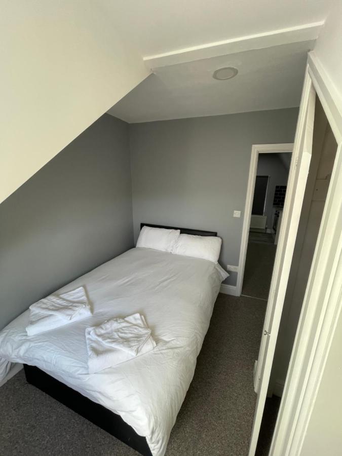 Luton Short Term Lets - Cardiff Road Apartment Luaran gambar