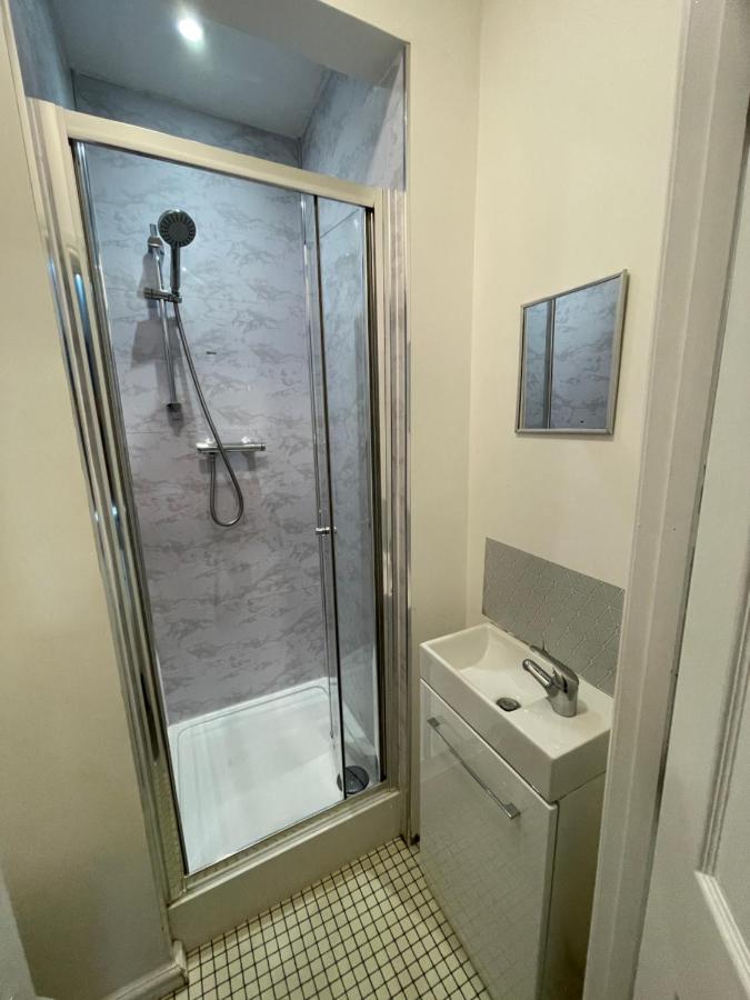 Luton Short Term Lets - Cardiff Road Apartment Luaran gambar